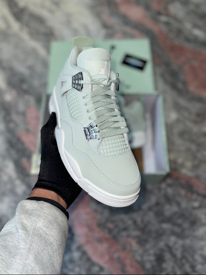 J4 Seafoam Sail