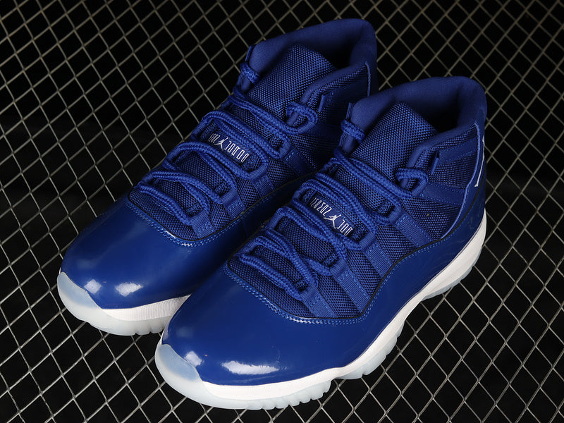 J11 Retro Midnight Navy