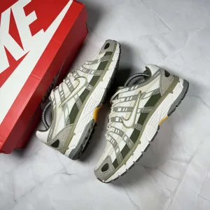Nike P-6000 - Khaki Green